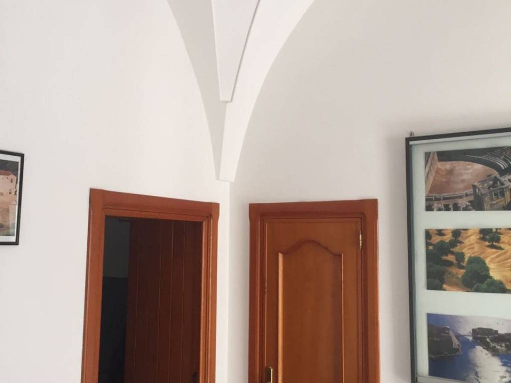 Casa indipendente a Ceglie messapica in Via Ospedale Vecchio - Foto 2