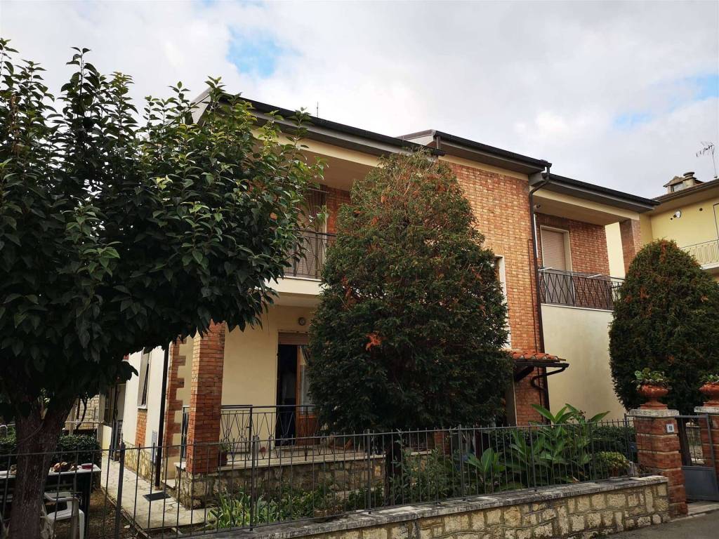 Appartamento a Asciano in Via Traversa Bonaiuti - Foto 3