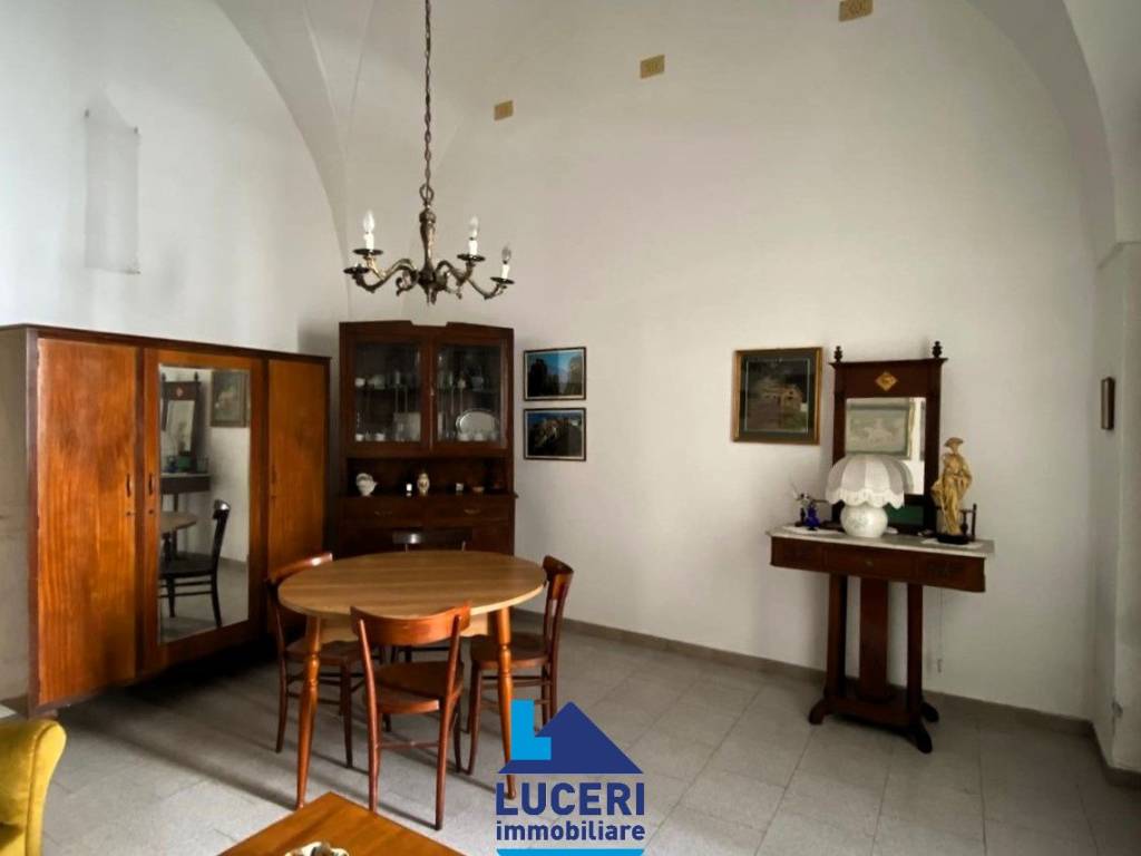 Casa indipendente a Parabita in Via Giovanni Vinci - Foto 4