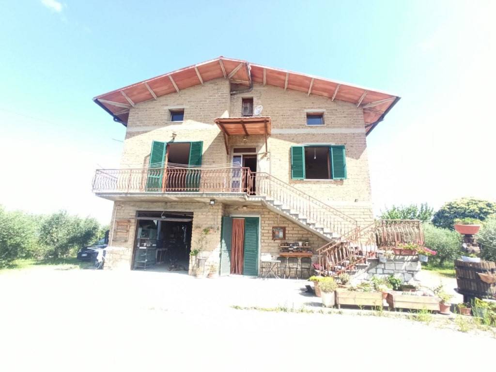 Casa indipendente a Castiglione del lago - Foto 2