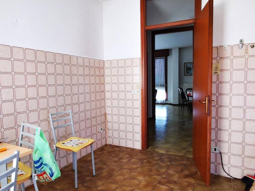 Appartamento a Lodi in Via Cristoforo Colombo - Foto 5