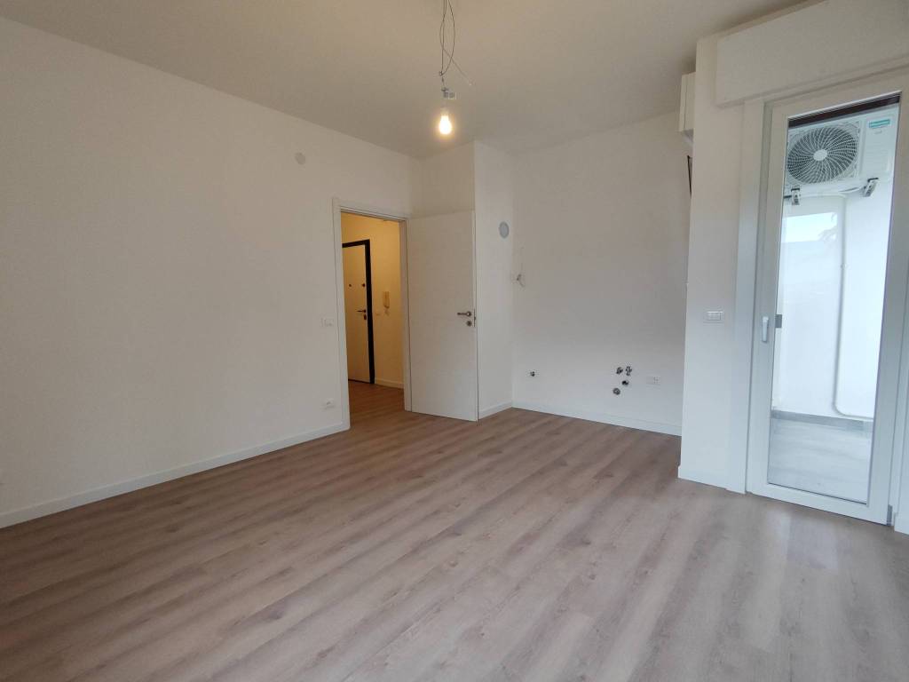 Appartamento a Trieste in Via Mario Maovaz, 29 - Foto 4