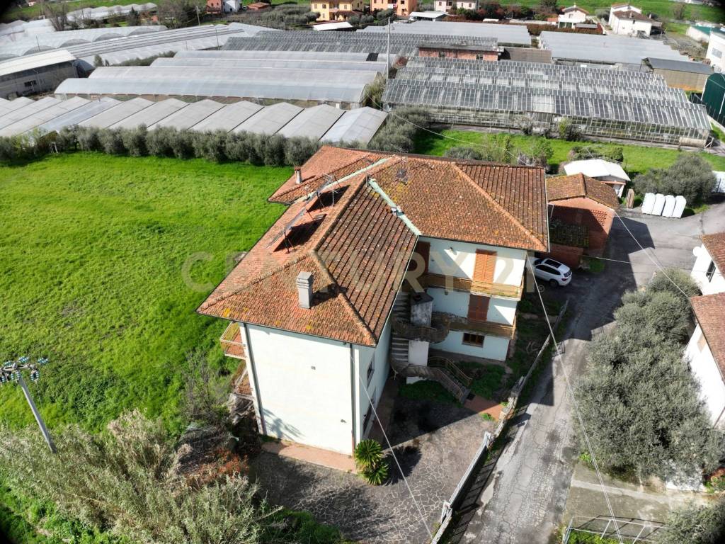 Appartamento a Pescia in Via di Campo, 24 - Foto 3