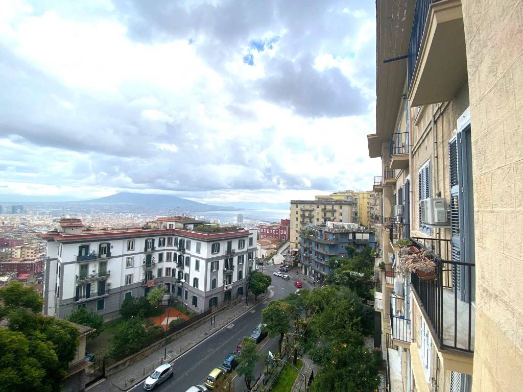 Appartamento a Napoli in Via Girolamo Santacroce, 23 - Foto 5