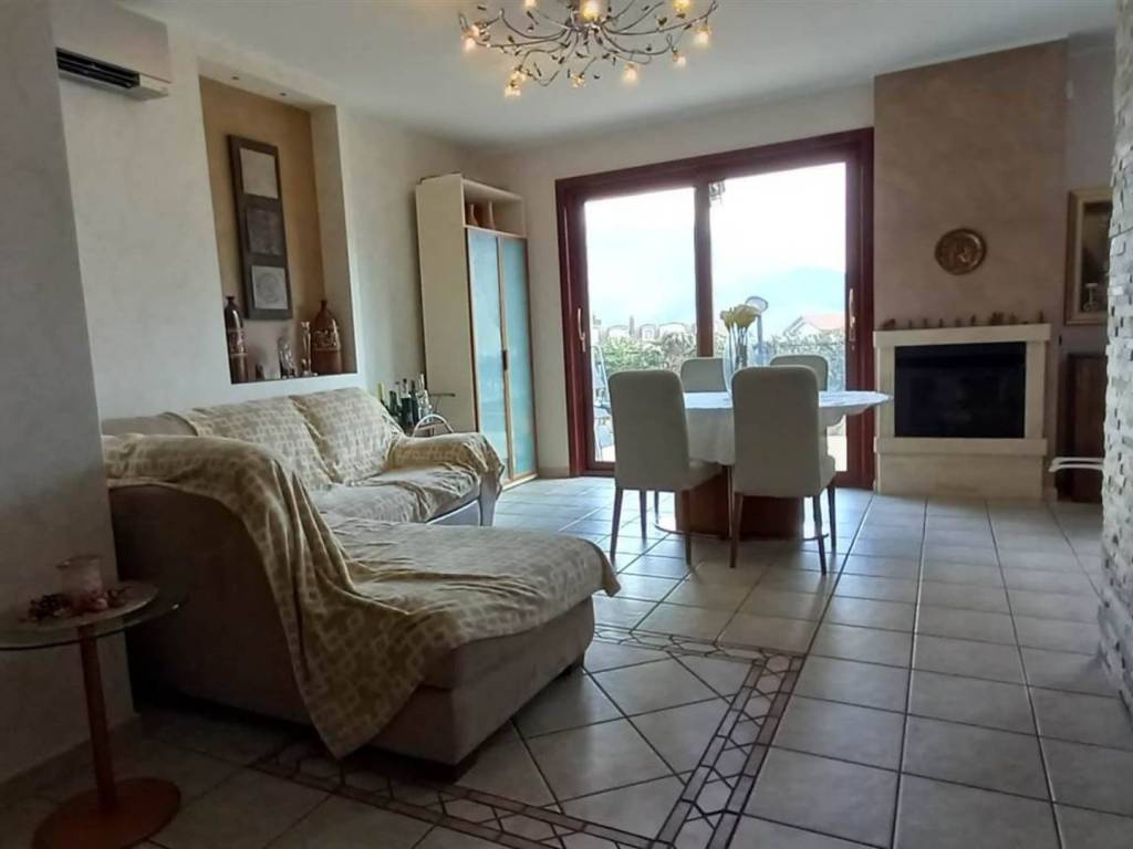 Appartamento a Baronissi in Via Gioacchino Rossini, 14 - Foto 5