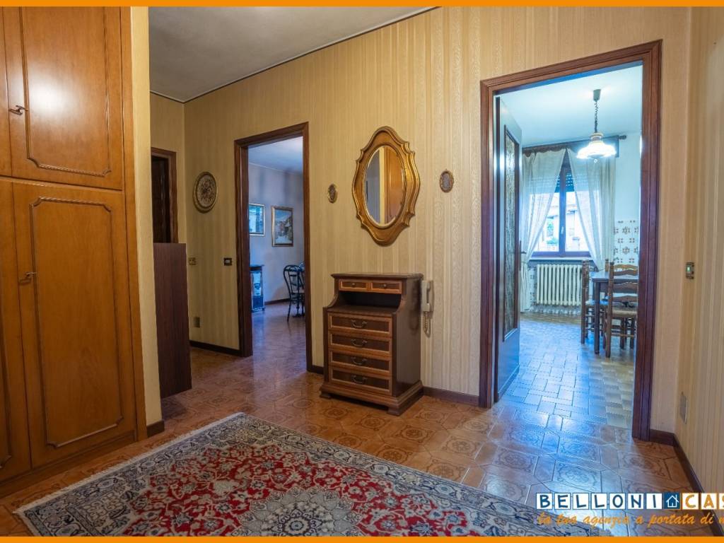 Villa a Varese in Via Giulio Tatto - Foto 2
