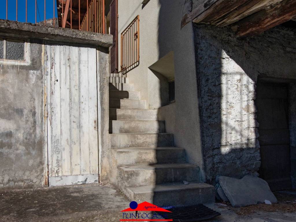 Rustico / casale a Stroppo in Frazione Bassura - Foto 5