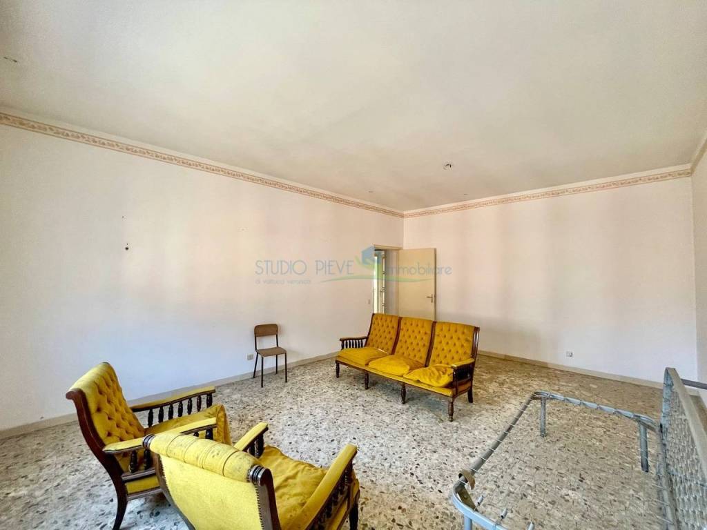 Palazzo / stabile a Monsummano terme in Viale Vincenzo Martini - Foto 4