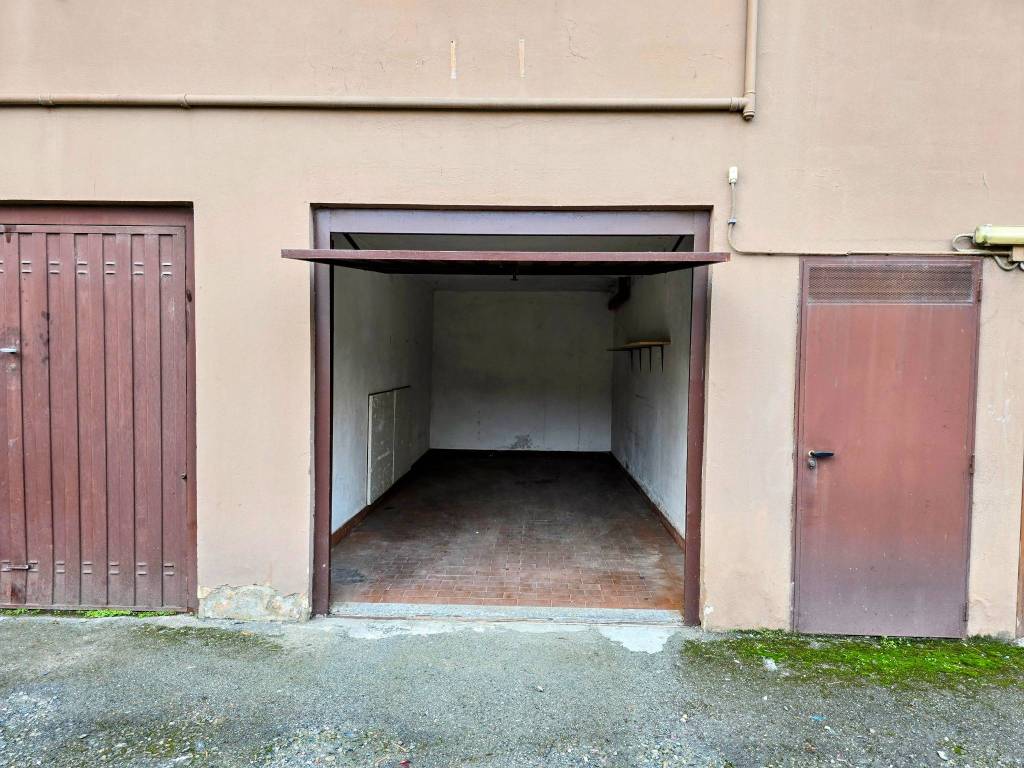 Box / garage a Alessandria in Via Santorre Santarosa - Foto 3