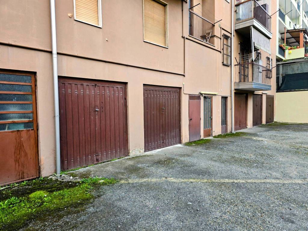 Box / garage a Alessandria in Via Santorre Santarosa - Foto 4
