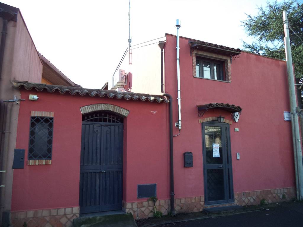 Rustico / casale a Aci bonaccorsi in Via Pauloti, 127 - Foto 1