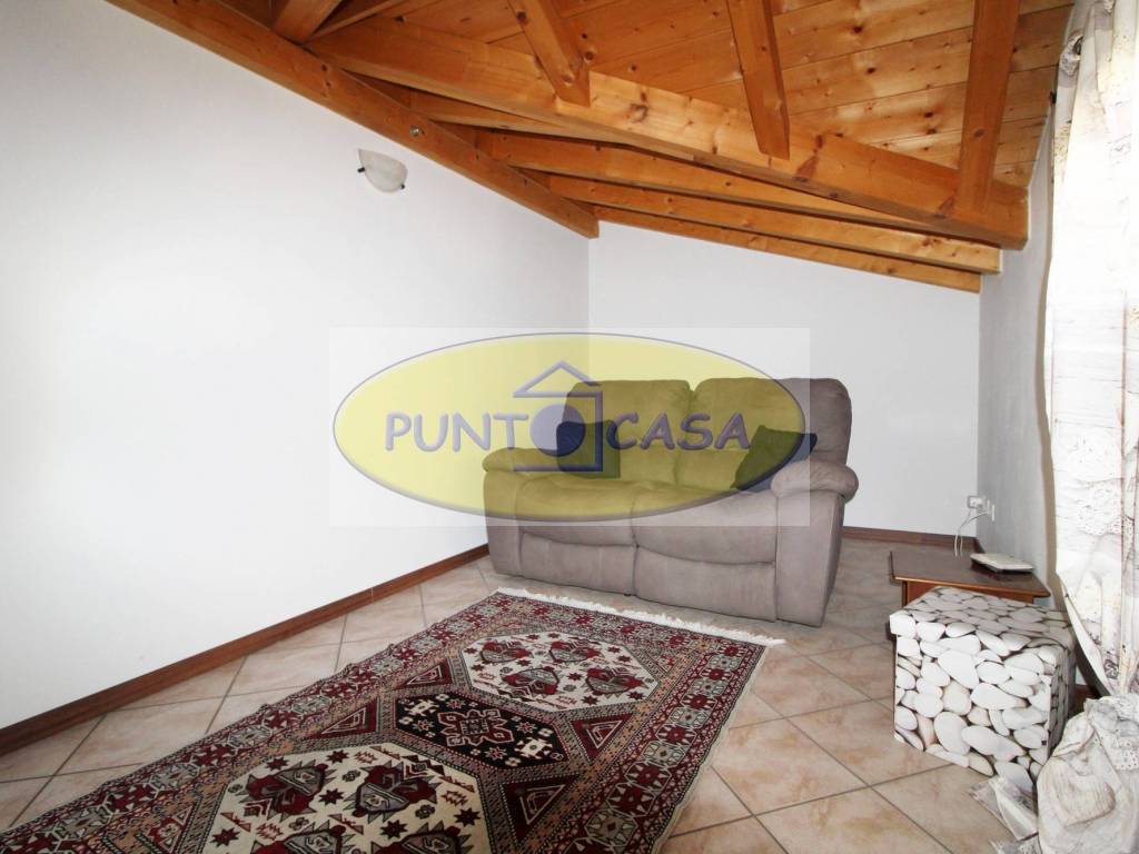 Appartamento a Borghetto lodigiano in Piazza Carlo Alberto Dalla Chiesa - Foto 3