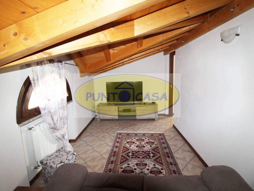 Appartamento a Borghetto lodigiano in Piazza Carlo Alberto Dalla Chiesa - Foto 5