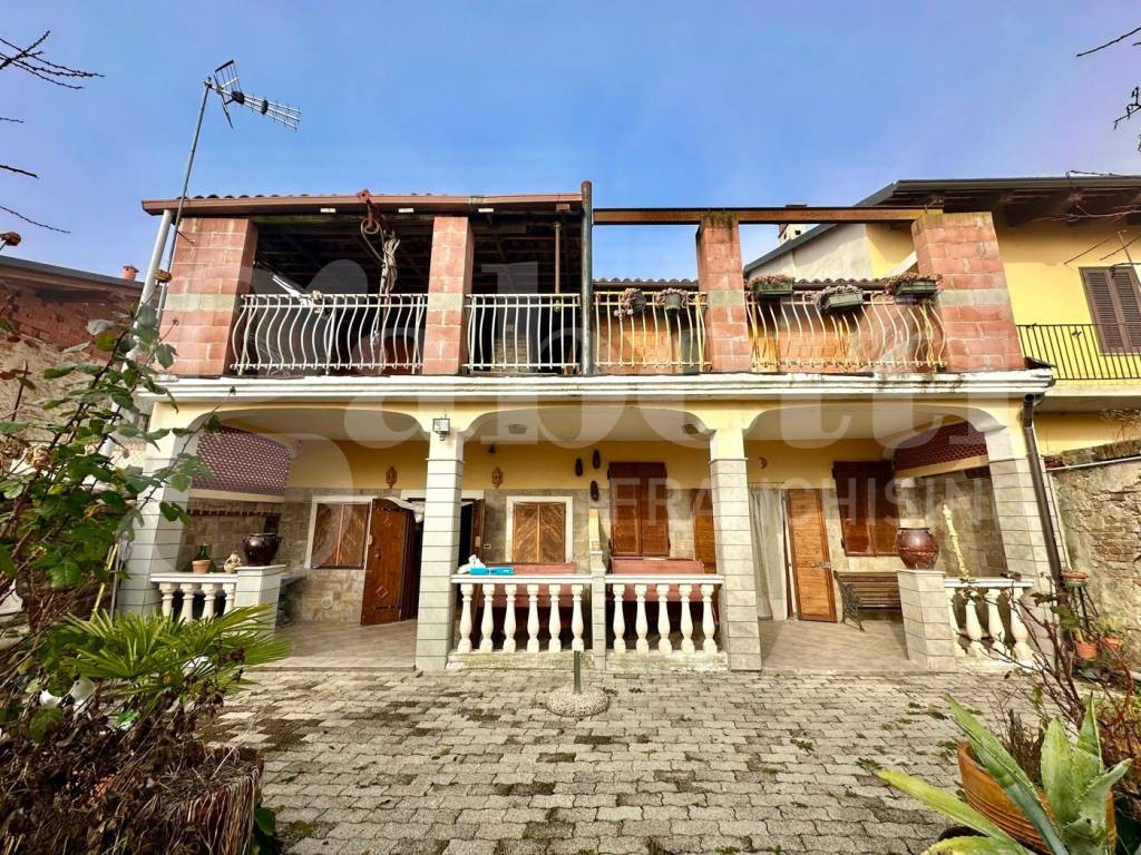 Casa indipendente a Crescentino in Strada Santa Maria - Foto 3