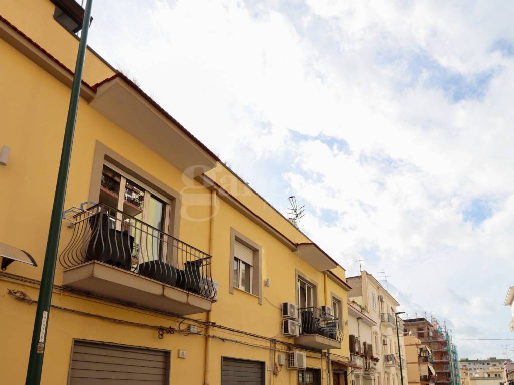 Appartamento a Napoli in Via Costantino - Foto 4