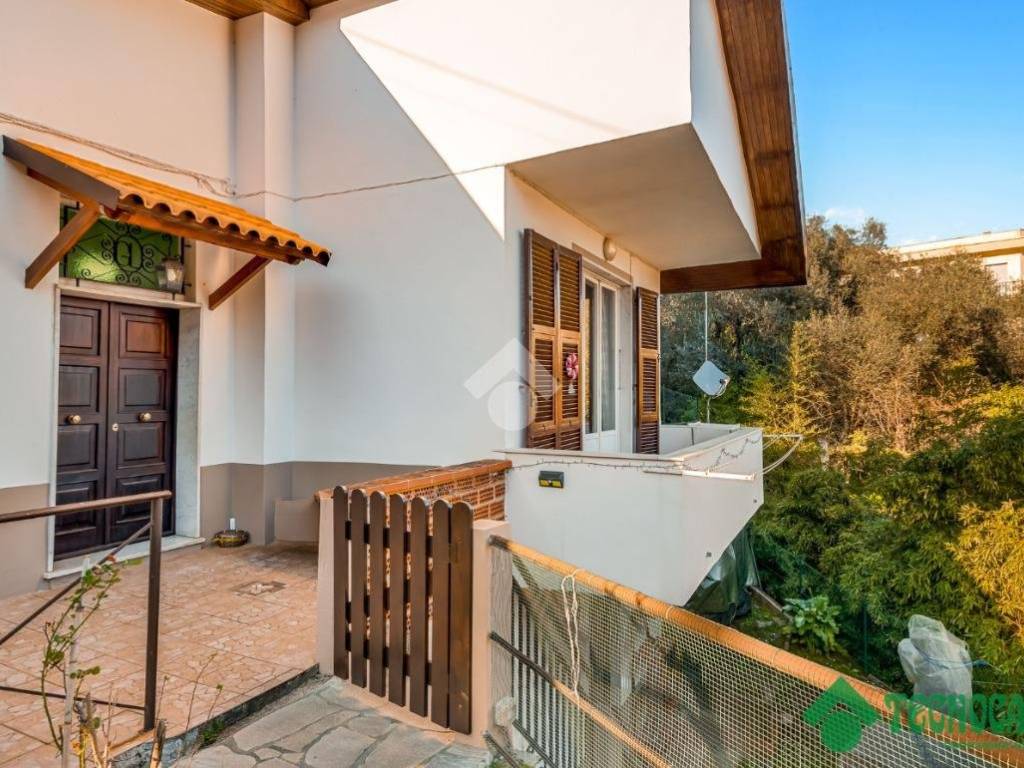 Casa indipendente a La spezia in Via Sant'Andrea, 23 - Foto 3