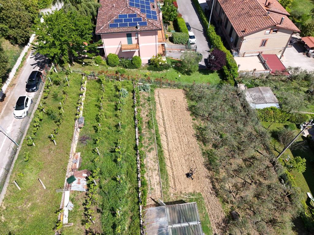 Terreno a Perugia in Via della Catrana - Foto 2