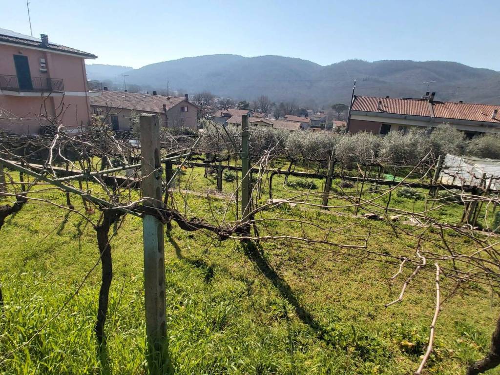 Terreno a Perugia in Via della Catrana - Foto 4