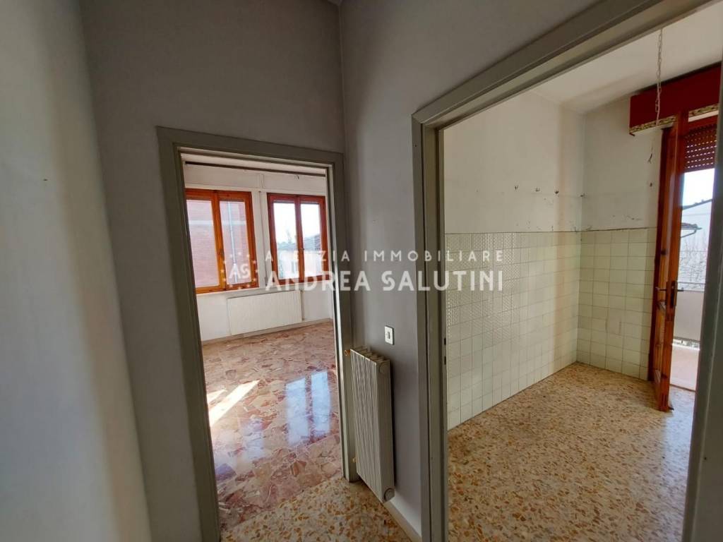 Appartamento a Pontedera in Via Armando Diaz, - Foto 5