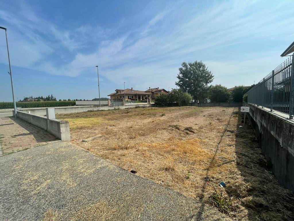 Villa a Caramagna piemonte in Via Alicia - Foto 3