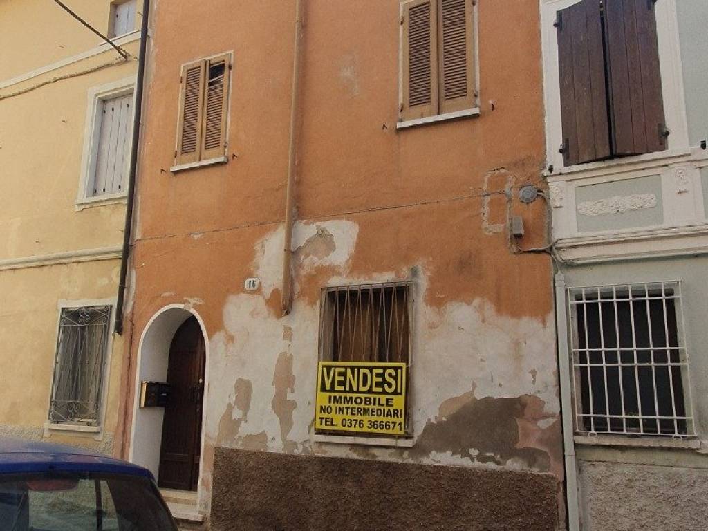 Casa indipendente a Mantova in Via Valsesia - Foto 2