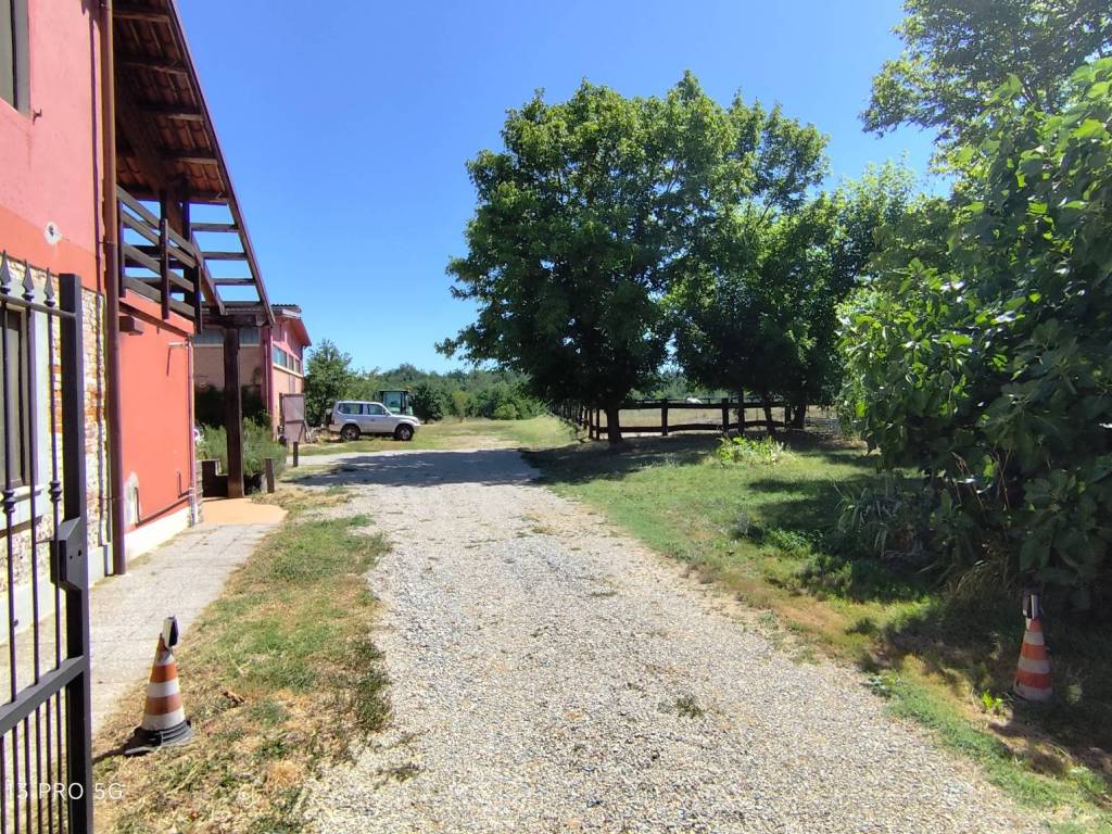 Rustico / casale a Asti in Frazione Quarto Superiore, 87 - Foto 3