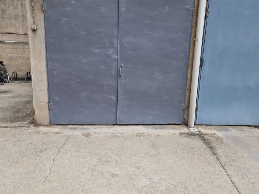Box / garage a Vercelli in Via Terracina - Foto 3