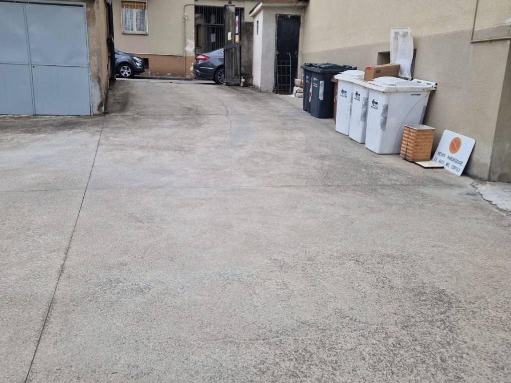Box / garage a Vercelli in Via Terracina - Foto 4