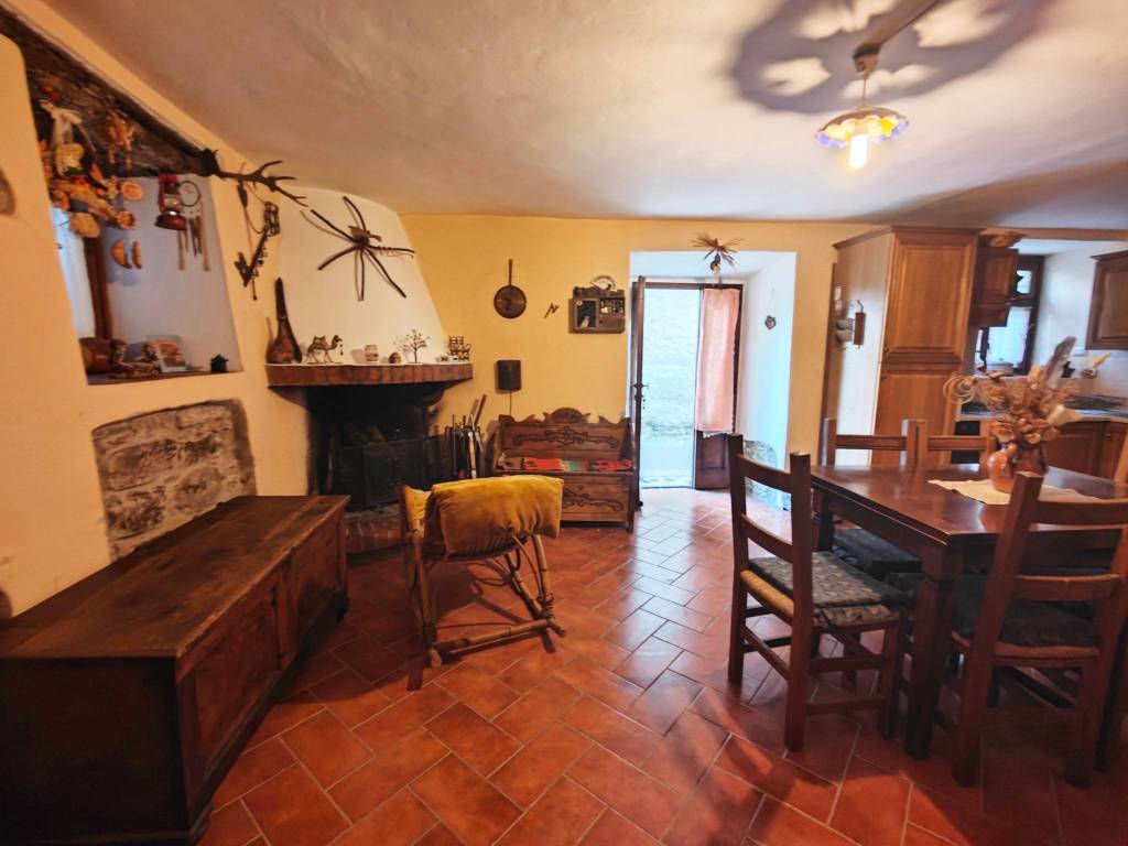 Palazzo / stabile a Cavriglia - Foto 2