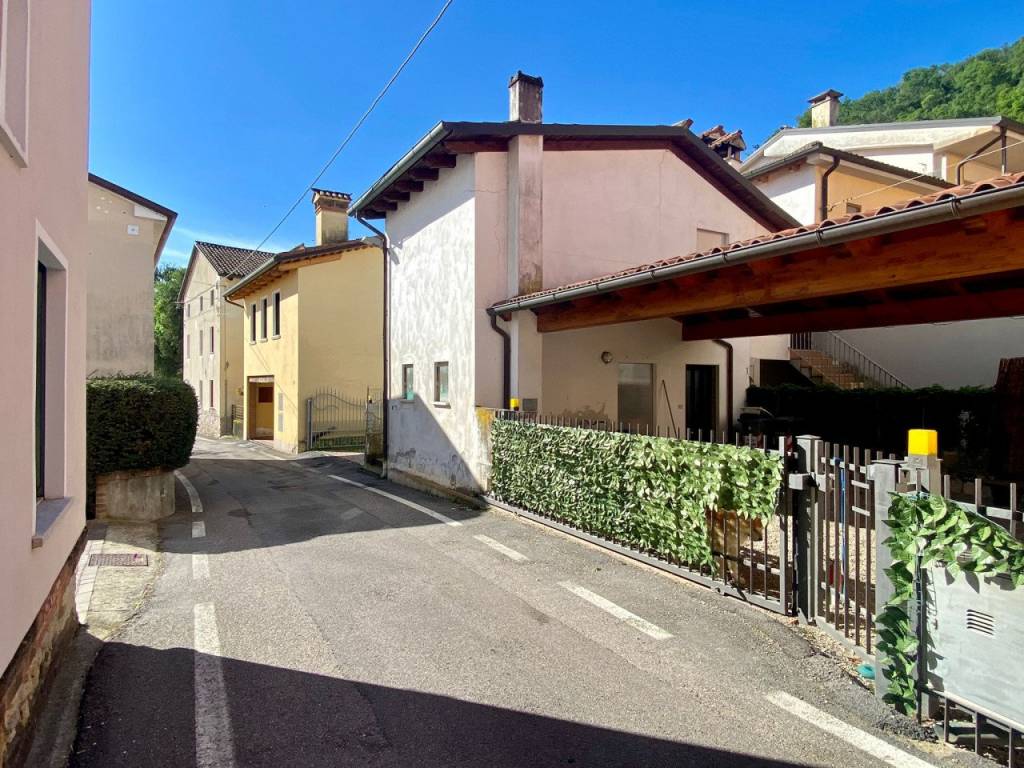 Appartamento a Isola vicentina in Via Valle, 80 - Foto 3