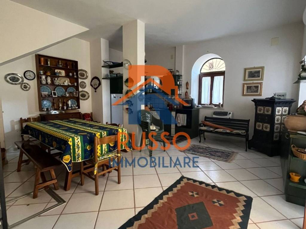 Casa indipendente a Castellammare del golfo in Cortile Madrice, 9 - Foto 2