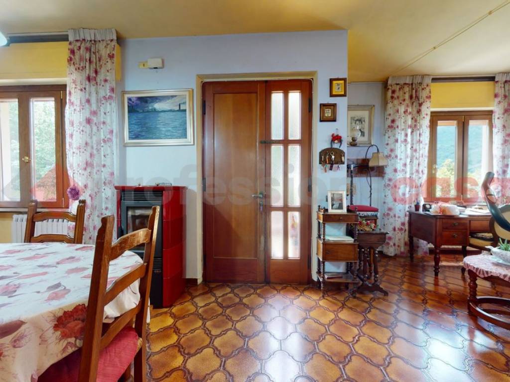 Villa a Coreglia antelminelli in Via Porrina , 5 - Foto 3