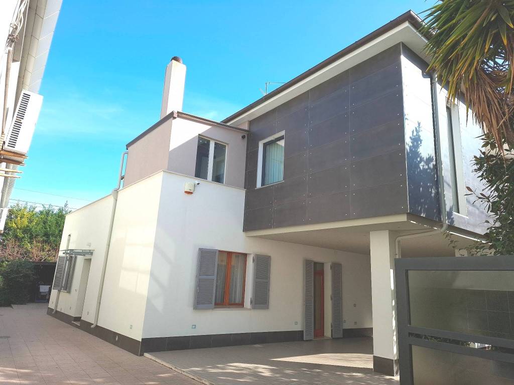 Villa a Francavilla al mare in Via Nazionale Adriatica Nord - Foto 2