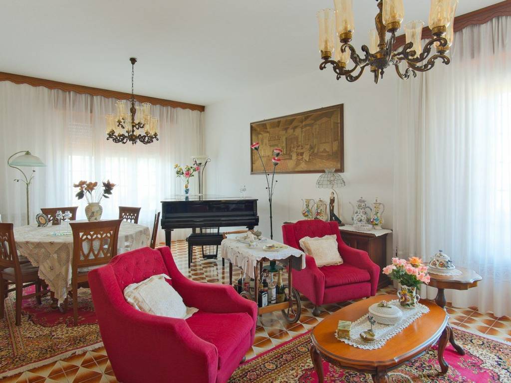 Villa a Giulianova in Via Fonte San Flaviano, 9 - Foto 4