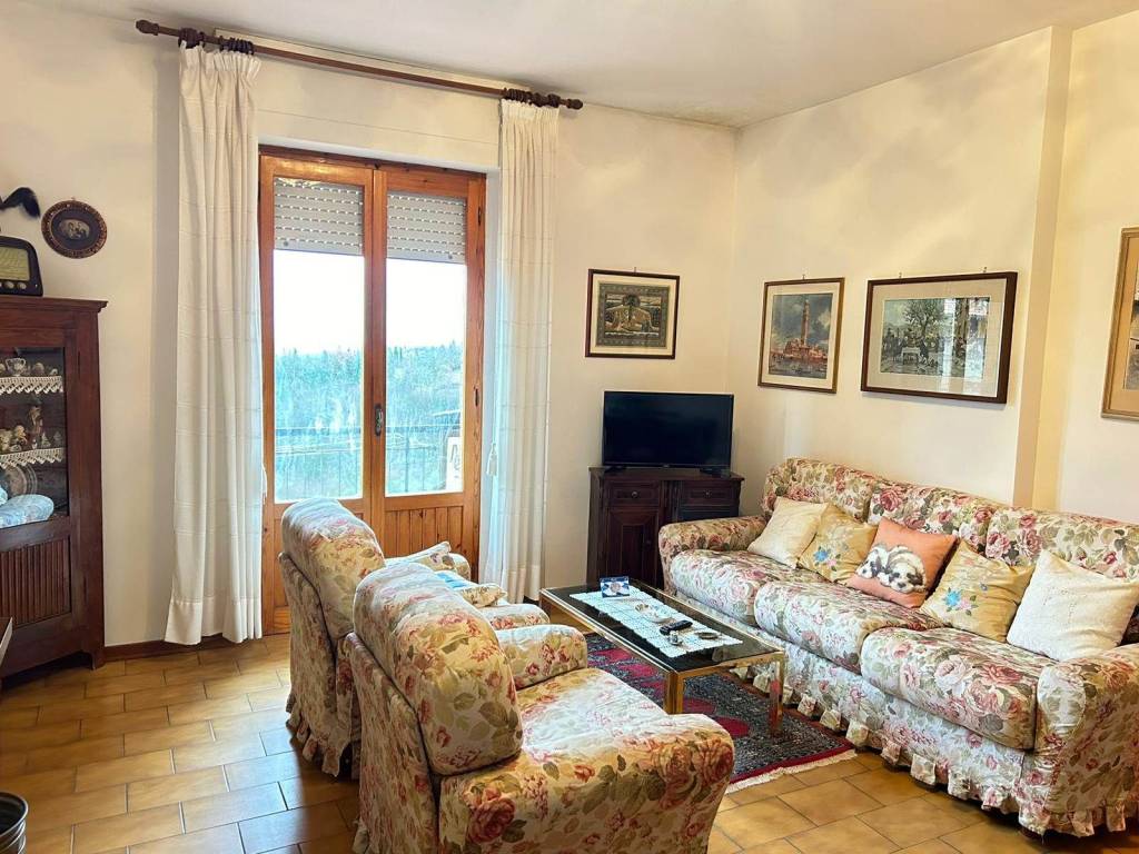 Appartamento a Castelnuovo berardenga - Foto 2