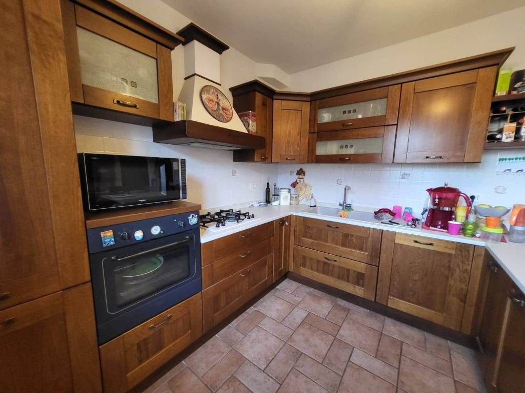 Appartamento a Sovicille in Via Alessandro Manzoni - Foto 5