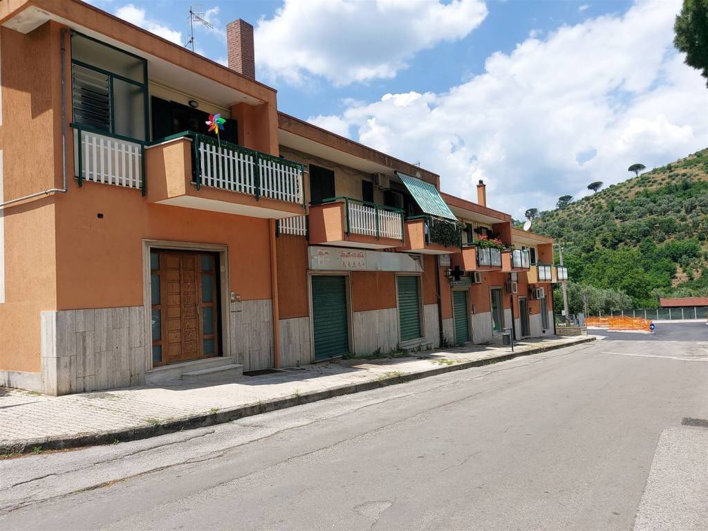 Appartamento a Montoro in Via San Francesco d'Assisi - Foto 3