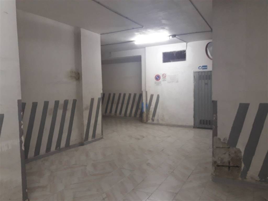Box / garage a Salerno - Foto 3