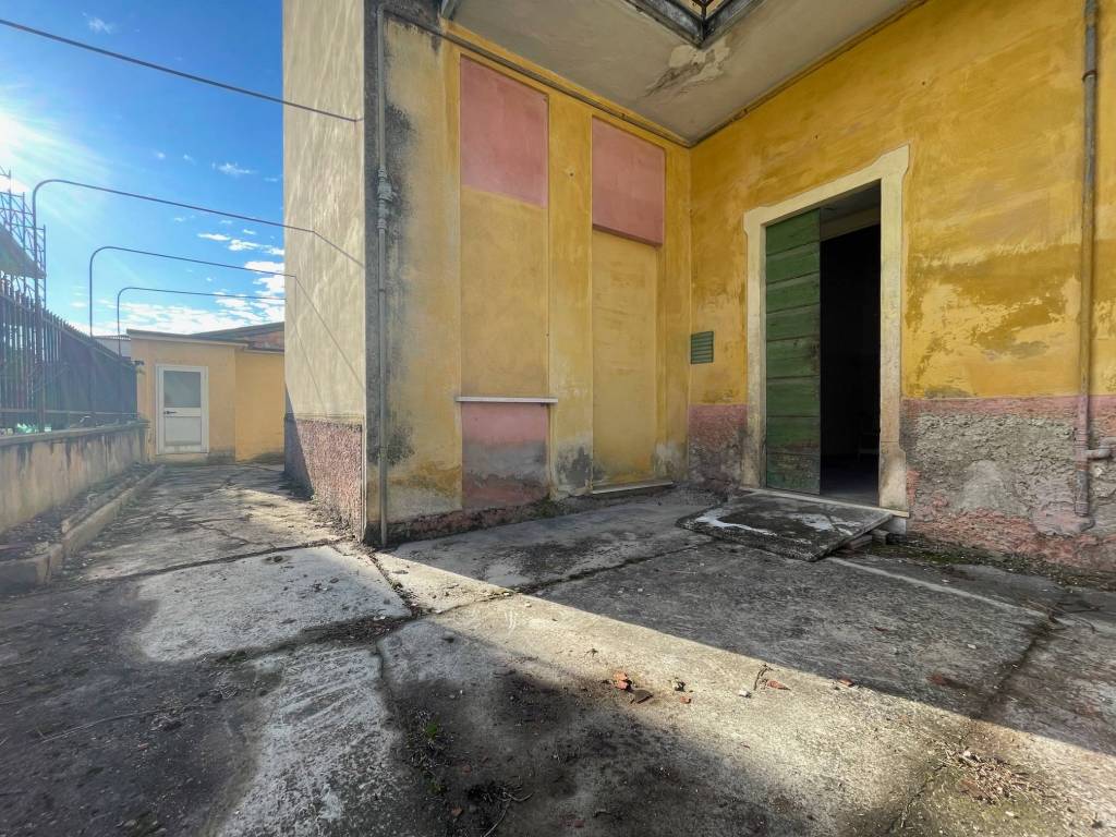 Rustico / casale a Verona in Via Lavello, 20 - Foto 2