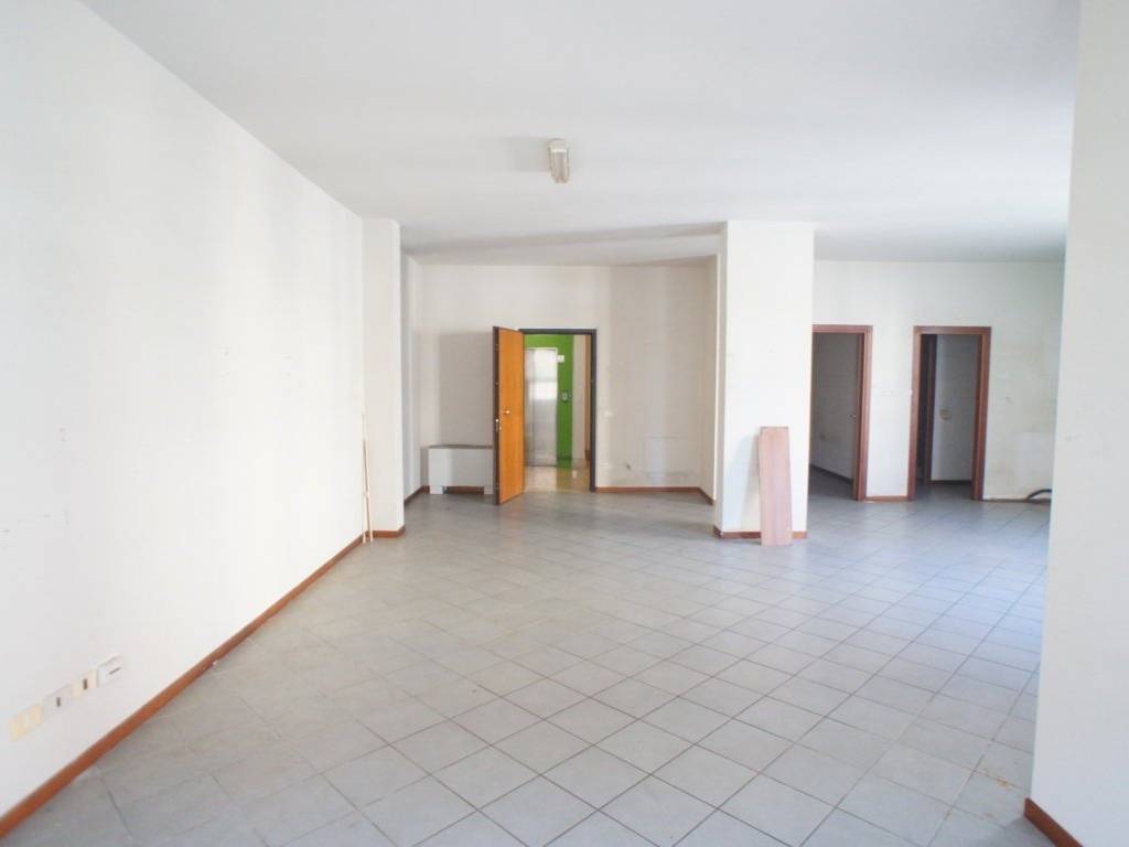 Immobile a Montecatini-terme in Corso Roma - Foto 3