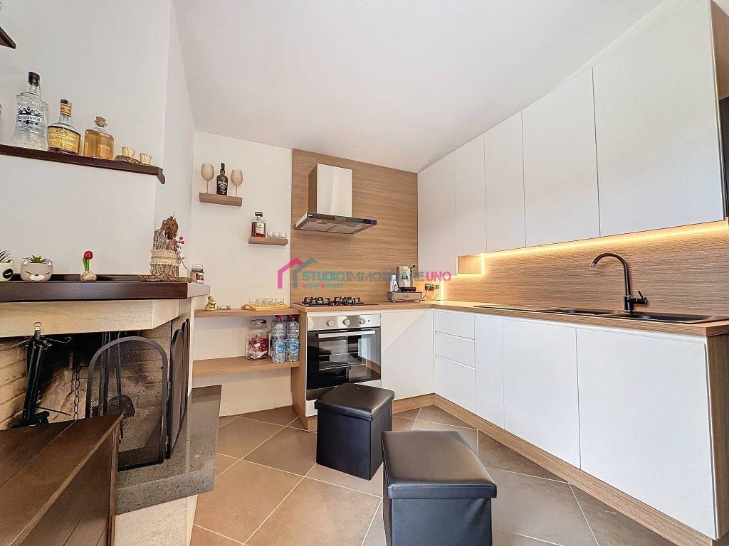 Appartamento a Rocchetta a volturno in Strada Comunale Petrara - Foto 5