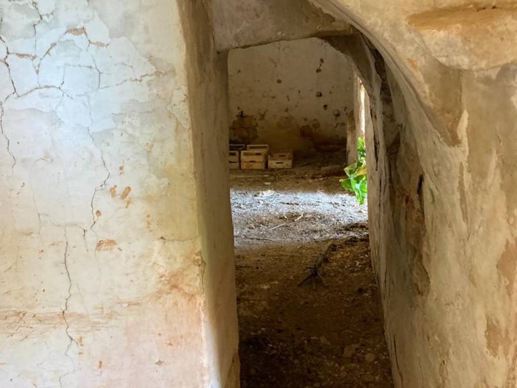 Rustico / casale a Ostuni in contrada RAPIDAROCCIA - Foto 5