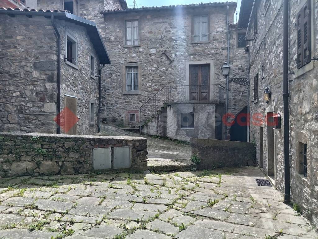 Casa indipendente a Villa collemandina in Via del Poggiolo, Corfino , 3 - Foto 2