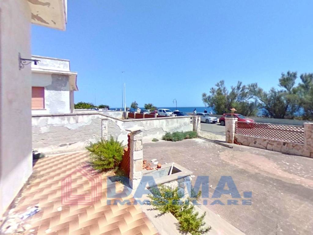 Villa a Castrignano del capo in Via Gioacchino Toma, 28 - Foto 4