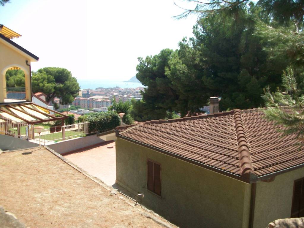 Villa a Andora in Via San Luigi, 21 - Foto 4