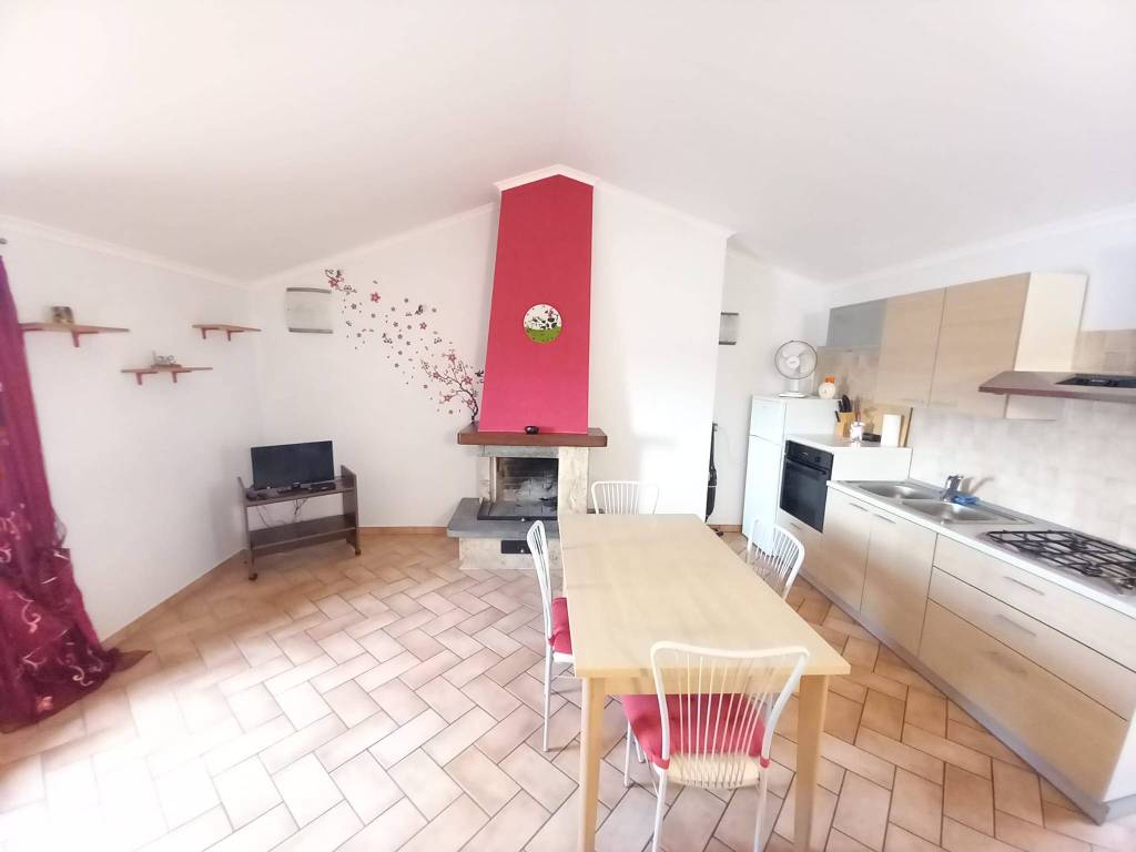 Appartamento a Capodimonte in Via dell'Orologio, 44 - Foto 3