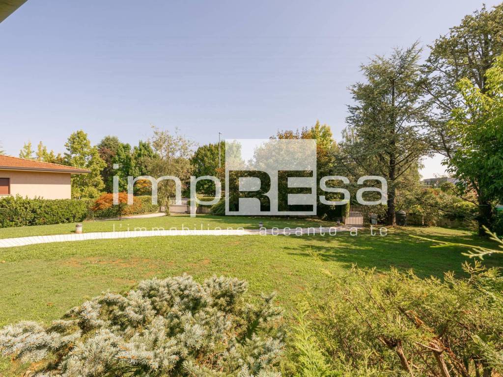 Villa a Azzano decimo in Via Pezzut, 0 - Foto 4