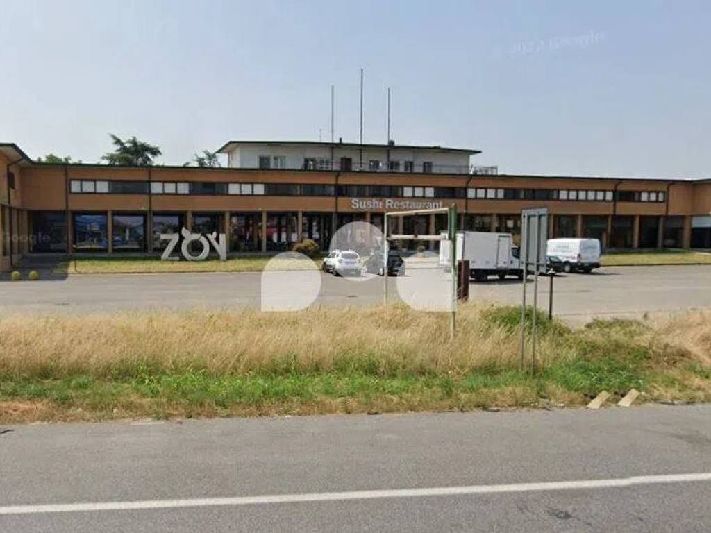 Immobile a Spino d'adda in Strada Provinciale Ex Strada Statale 415 Paullese, 3 - Foto 2