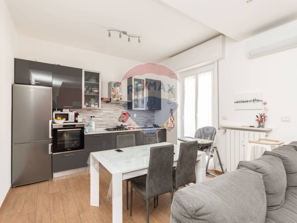 Appartamento a Genova in Via Borzoli - Foto 4