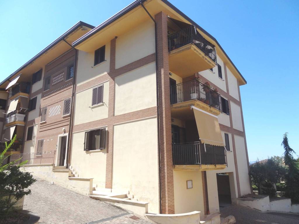 Appartamento a San giorgio del sannio in Via Vincenzo Cerza, 24 - Foto 2